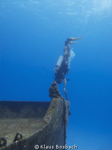 Titanik NOT, sunken ship in Cozumel by Klaus Bosbach 